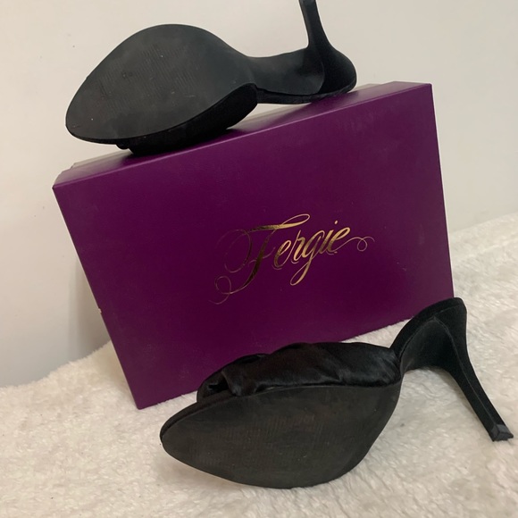 Fergie Heels - Picture 6 of 7